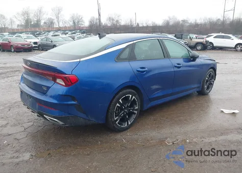 2021 Kia K5 Gt-Line z USA, uszkodzony, nr VIN 5XXG64J22MG078711